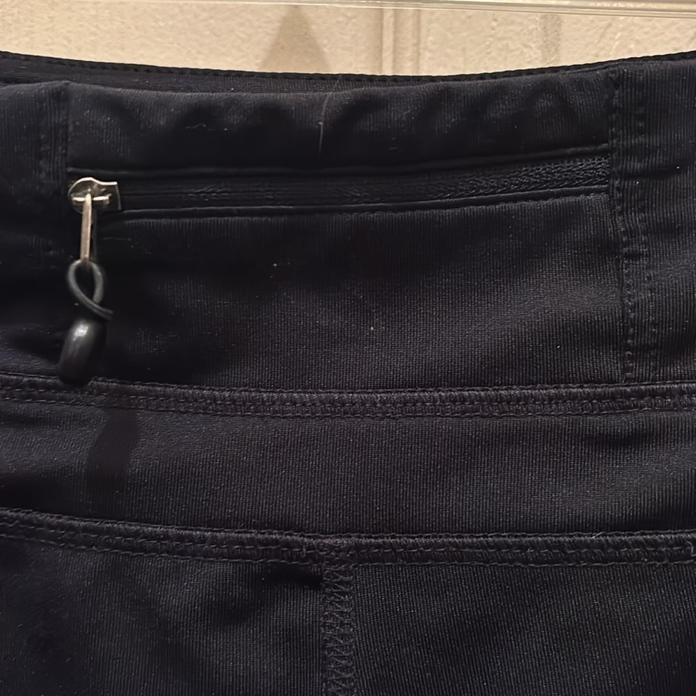 Women’s Tek Gear Black Capri Yoga Pants - Picture 3 of 4